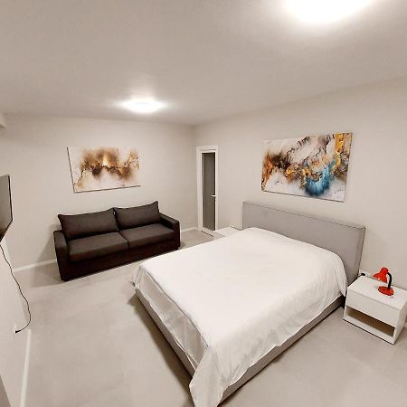 Tirana City Center Apartment Ngoại thất bức ảnh
